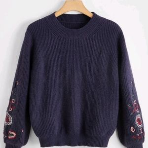 💐Floral Embroidered Sleeve Sweater💐